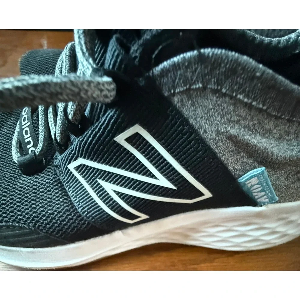 New Balance Fresh Foam Roav v1 Black Grey Running Shoes WROAVTK Women 6.5